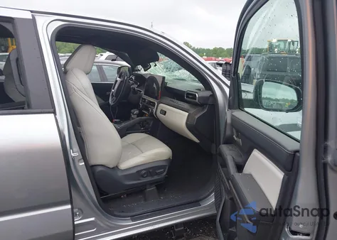 2024 Toyota Tacoma Limited 4Wd z USA, uszkodzony, nr VIN 3TMLB5JN3RM061237